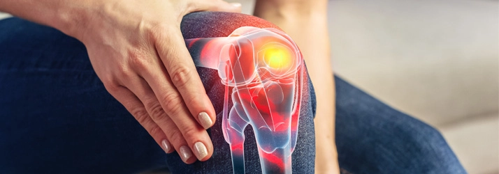 Chiropractic Stratford CT Red Knee Pain Person with knee pain.